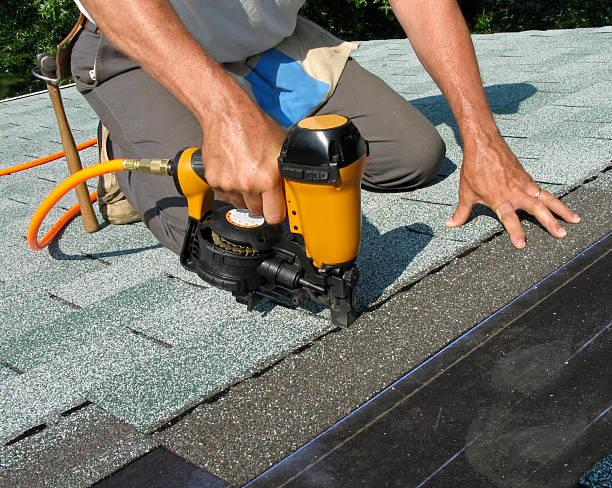 Best Roof Repair Services  in Manchester, IA