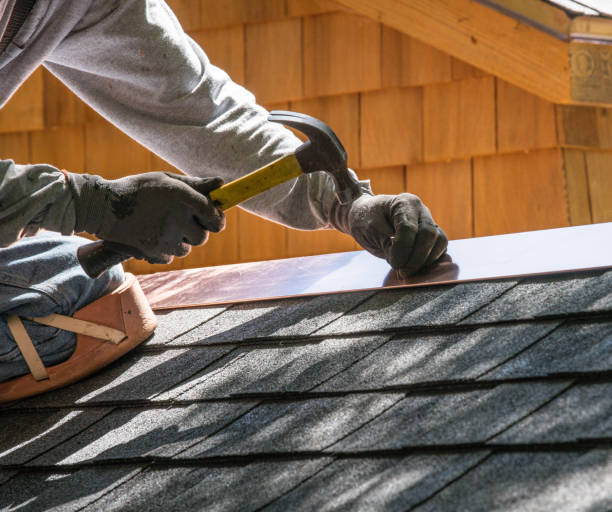 Quick and Trustworthy Emergency Roof Repair Services in Manchester, IA